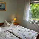 Ferienwohnung, Ruhige Lage, Standnah Ovs 114 Koserow