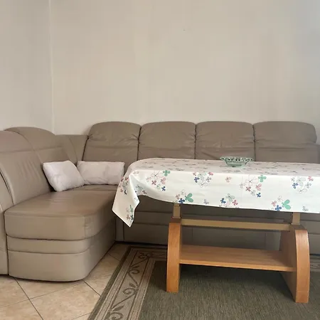 Ubytování v soukromí Ferienwohnung, Ruhige Lage, Standnah Ovs 114 *