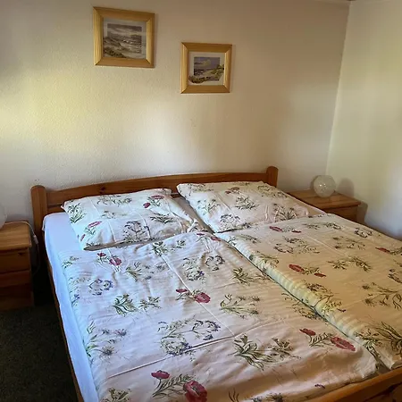 Ferienwohnung, Ruhige Lage, Standnah Ovs 114 Ubytování v soukromí *