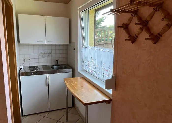 Ferienwohnung, Ruhige Lage, Standnah Ovs 114 *